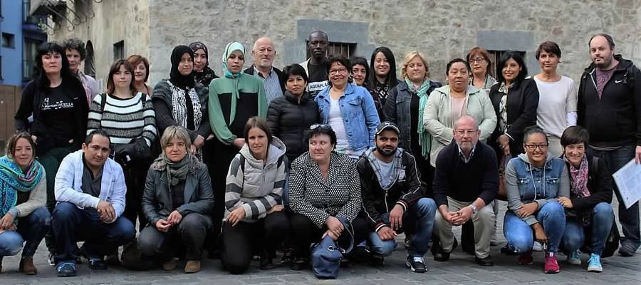 Gizarteratze Mahaiak "Elgoibarren ELKAR(-)BIZI!" jardunaldiak antolatu ditu,  kulturartekotasuna sustatzeko asmotan