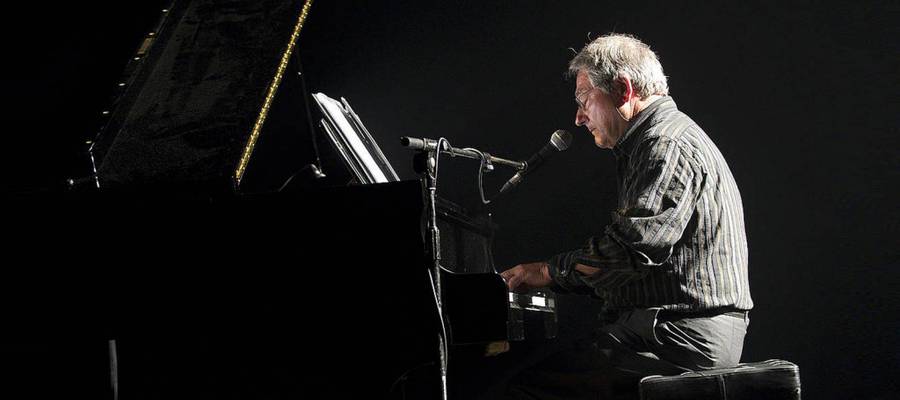 Antton Valverde     Arriaga Antzokia (Bilbo) 2021-10-8