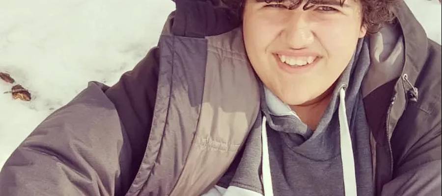 Ertzainak etorri dira afaltzeko kroketak egin ditudalako