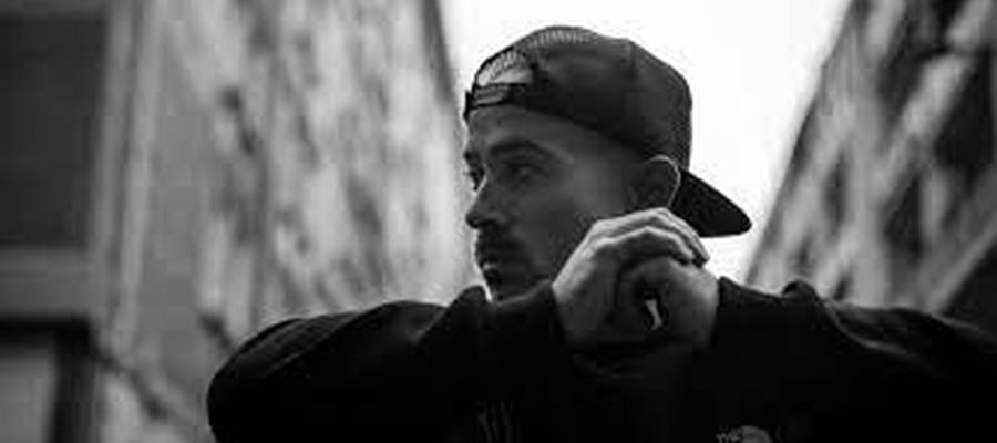 XABI HOO, ELkarrizketa