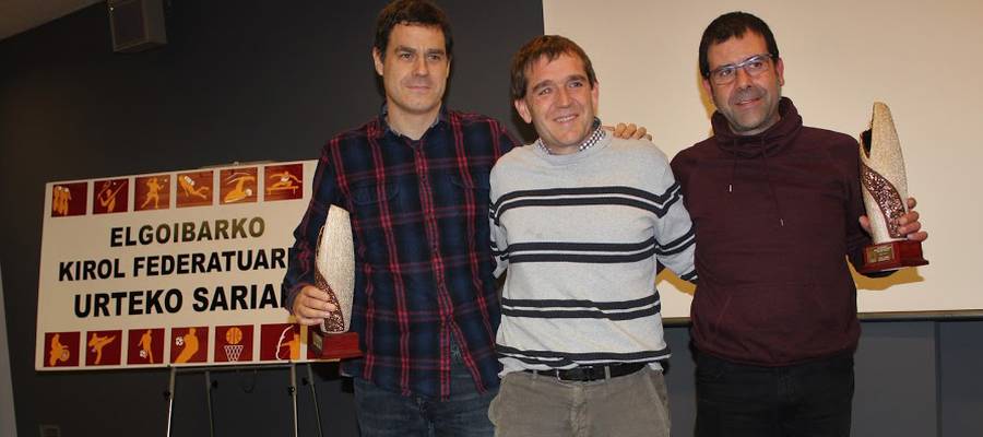 Guraso Kontseilua eta Kalamua saritu dituzte, mendizaletasuna sustatzeagatik