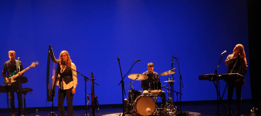 Olatz Zugasti "Neurea musika popularra delakoan kokatzen da"