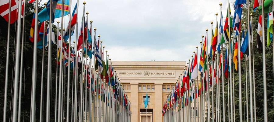 Nazioarteko erakundeak Errusiaren ikuspuntutik