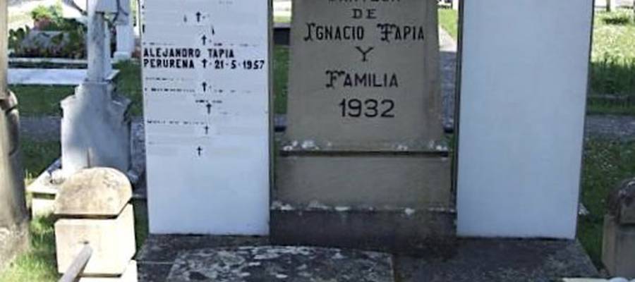 Alexander Tapia Perurena idazlearen hilobia