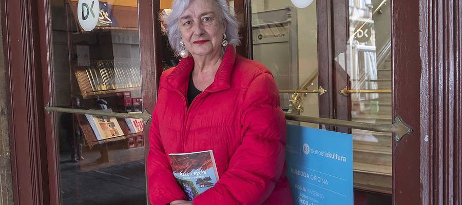 Kaleidoskopiotik ikusitako metafora beltza, gorria, urdina, morea…