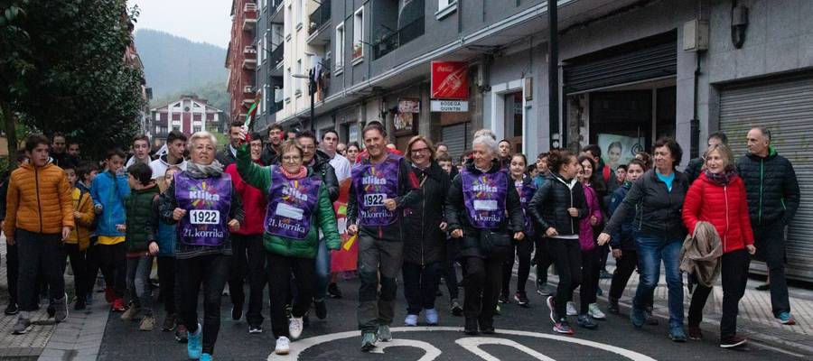 Ikastola, korrika txiki, gazte eta handi