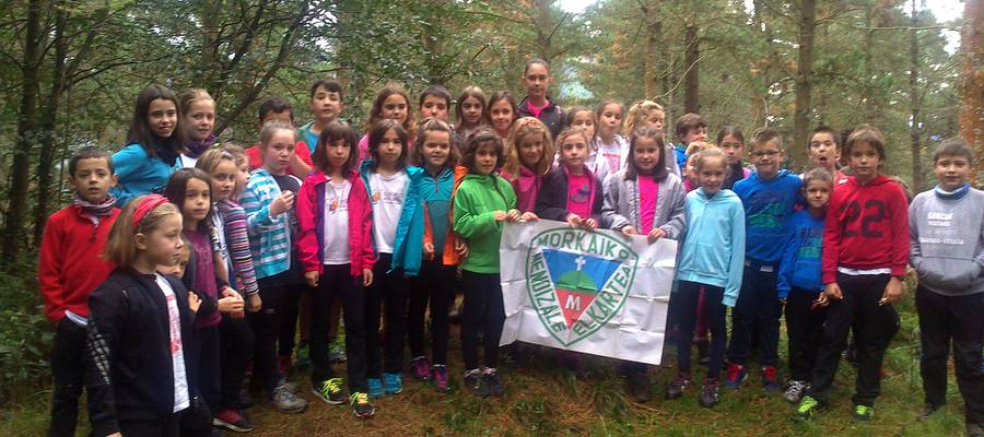 Azaroaren 13ko mendi irteera Karakate ingurura perretxiko bila izango da