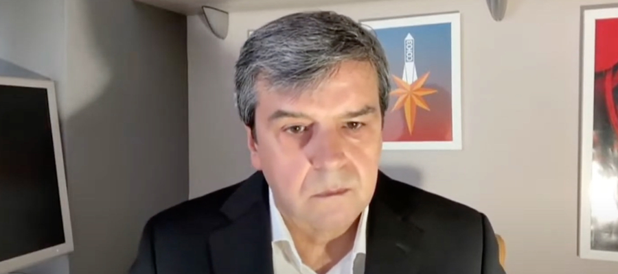 Nork akabatu du ezkerra?