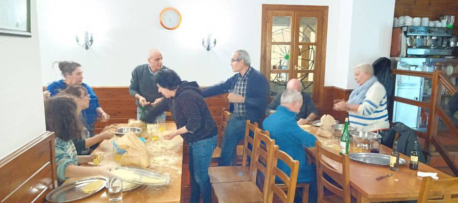 Talo ikastaroa Aitzaga elkartean