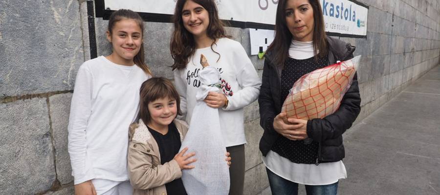 Pilota eguneko urdaiazpikoen zozketako irabazleak